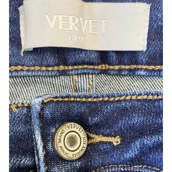 Vervet Blue Women's Straight Leg Frayed Cuff Jeans Size 30 Dark Wash - Picture 10 of 11
